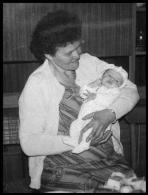 1988 z wnuczką Marzeną