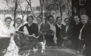 Michalina (trzecia z prawej) w sanatorium w Polanicy Zdrój, lata 60.