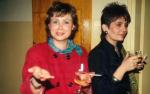 Ania i Kasia na slubie Goski i Bartka Walasów ok 1990 r