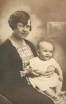 Z mamą Heleną 1928 r.